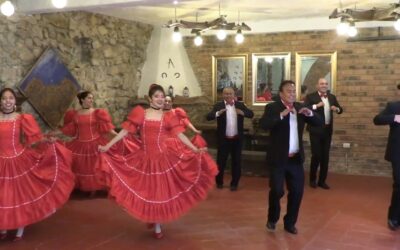 Popurrí de Música Criolla, Saxofón- Juan José Paredes